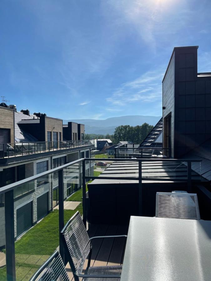 Апартаменти Apartament 8015 Єленя-Ґура Екстер'єр фото
